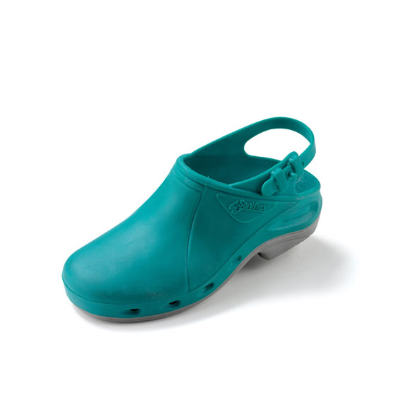 Art. 143 TR Rubber Clog Certified Antistatic and Sterilizable into autoclave made in Italy